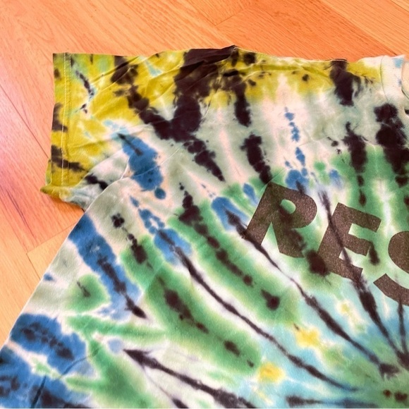 Tie dye RESIST tshirt in spiral with black blue green chartreuse lime XL - Picture 4 of 6